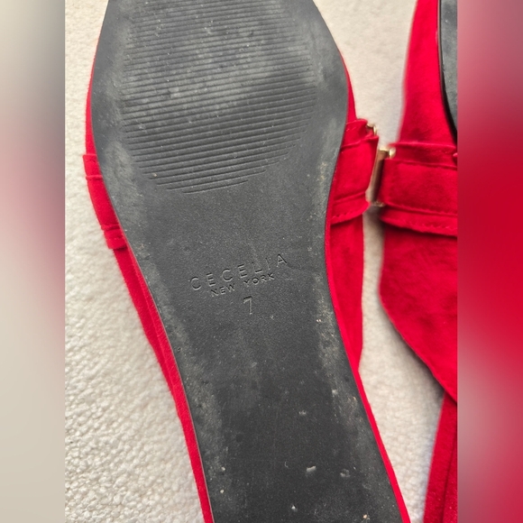 CECELIA NEW YORK, Flipper Slide , Red Suede/Gold, Size 7 - Picture 5 of 7